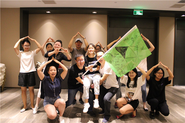 “潮聚七夕·浪漫珠海”国潮音乐派对，浅影阿、祥嘞嘞、桂梓三弦＆中阮现场为珠海经济特区庆生