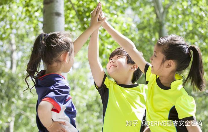 中国(贵港)航空航天国防科技宣传讲座开讲