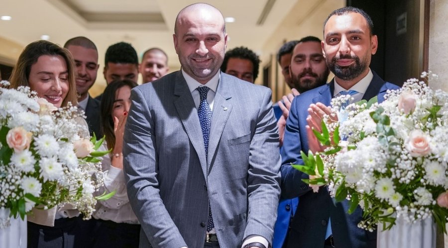 这一法案，特朗普签了！